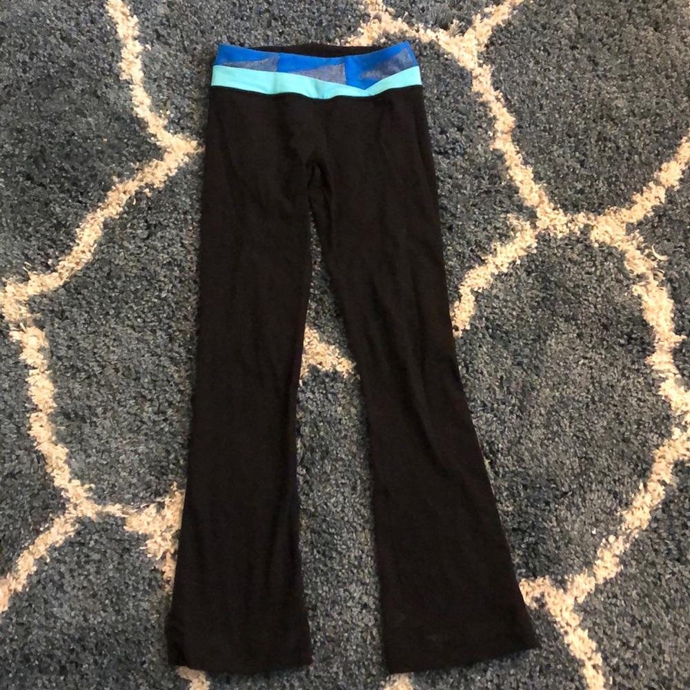 Lululemon girls iviva reversible black yoga pants